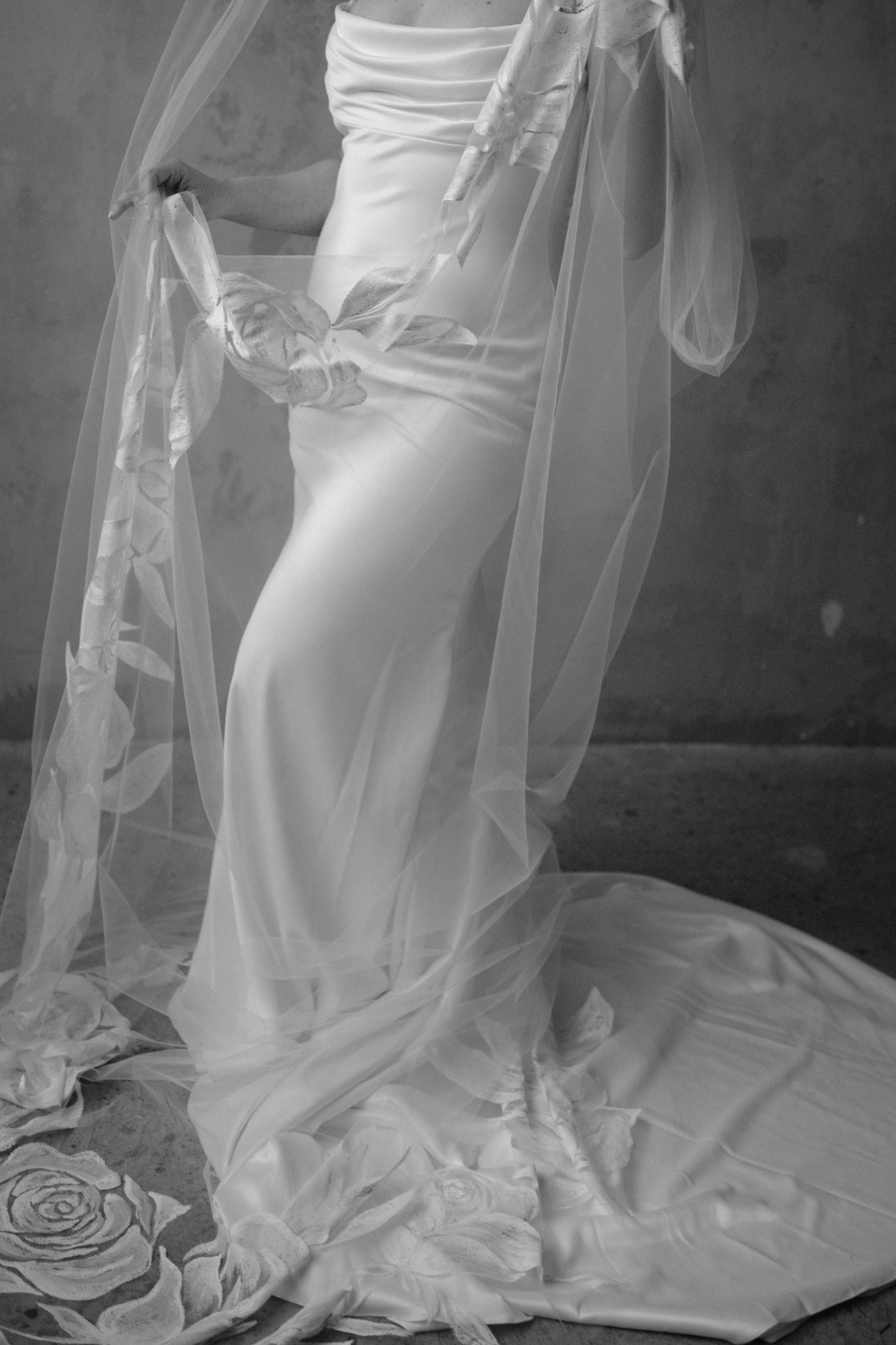 Briar Hand Painted Veil | Custom Floral Wedding Veil – Atelier